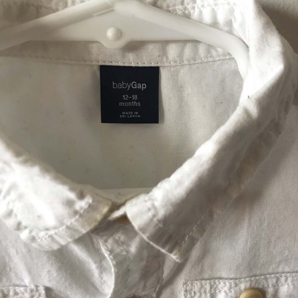 12-18 mo button down GAP - Picture 2 of 6